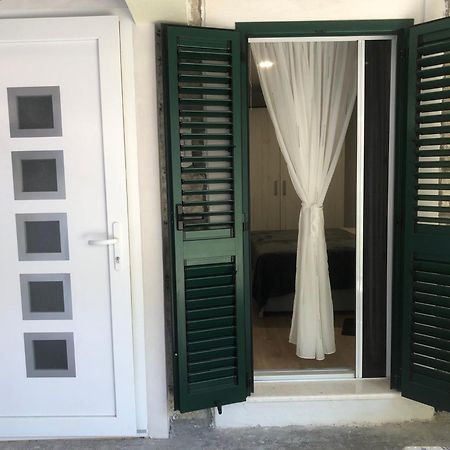 Apartman Blue Moon Split- Free Parking Bagian luar foto