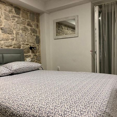 Apartman Blue Moon Split- Free Parking Bagian luar foto