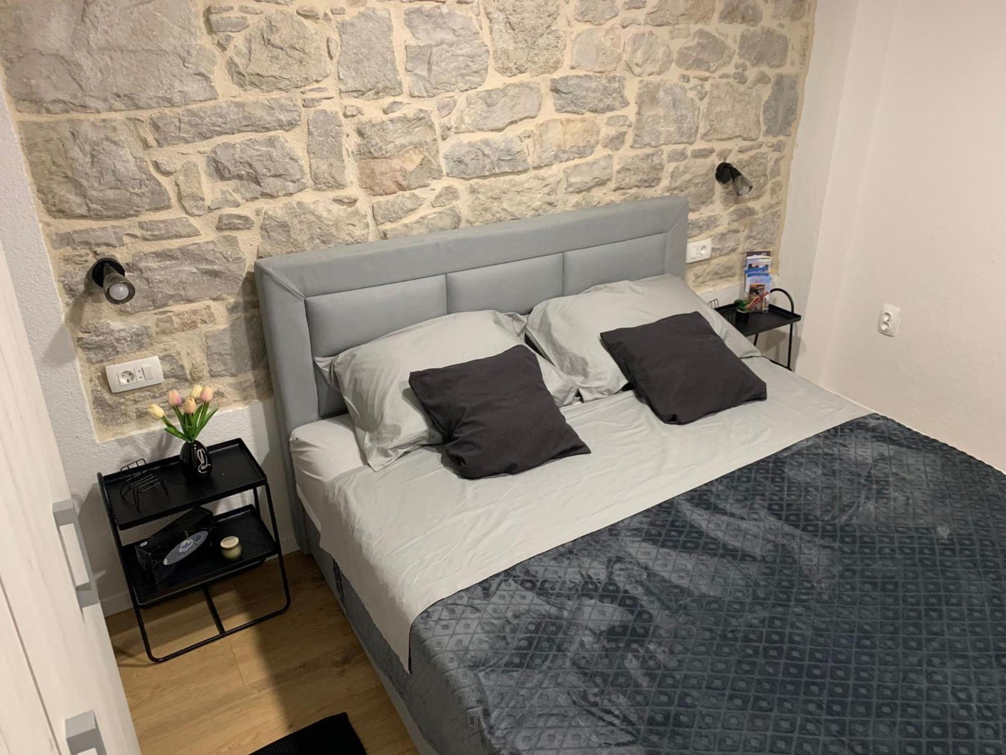 Apartman Blue Moon Split- Free Parking Bagian luar foto