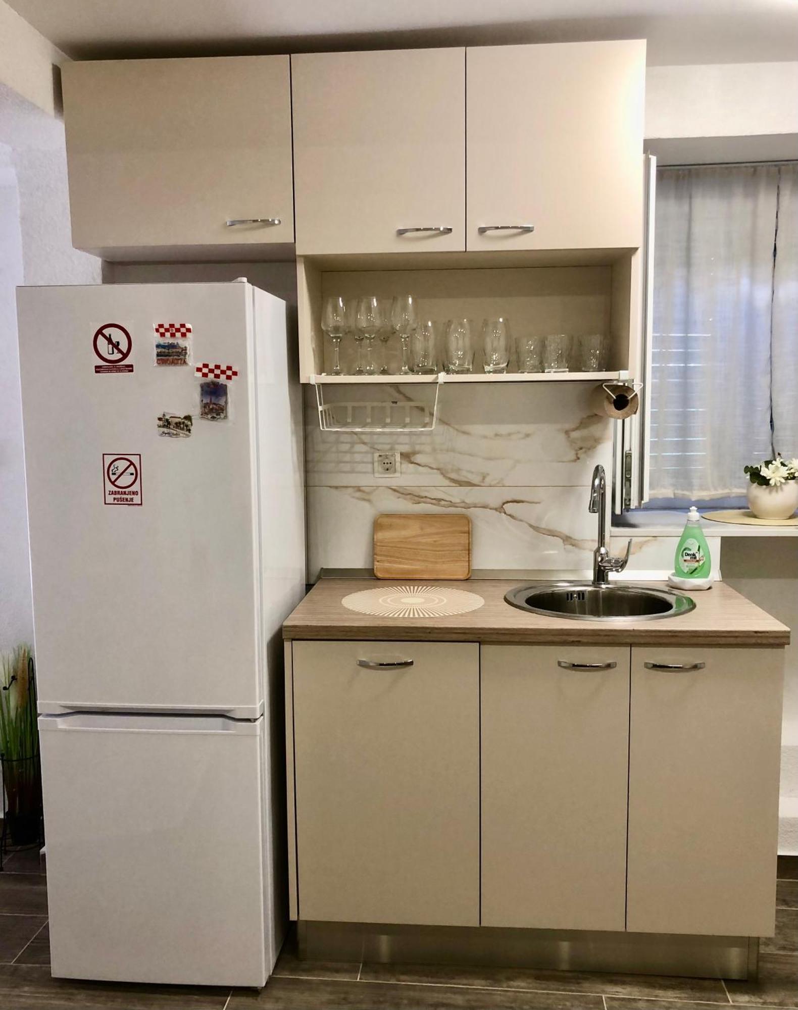 Apartman Blue Moon Split- Free Parking Bagian luar foto